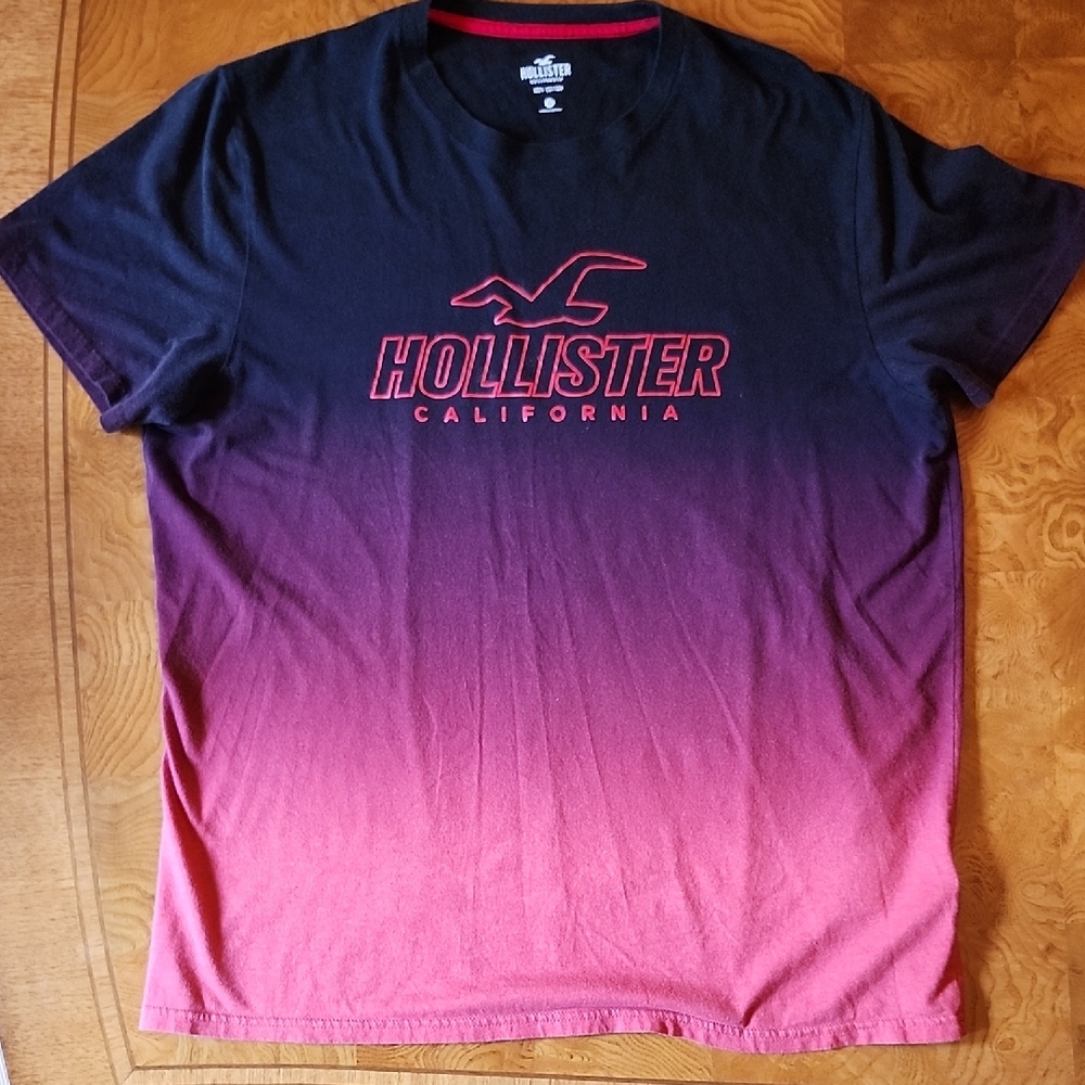 Hollister Ombre Gradient T-Shirt - Black and Pink